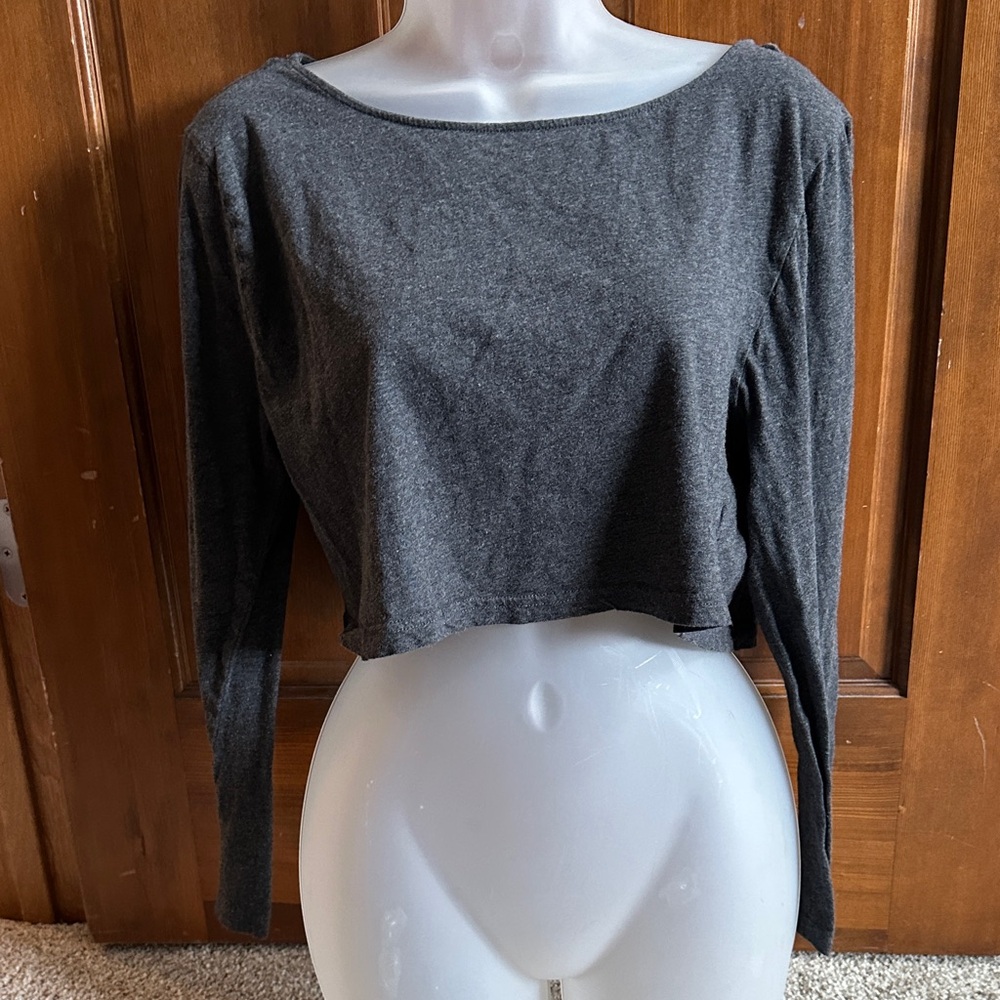 Forever 21 Charcoal Long Sleeve Crop Top